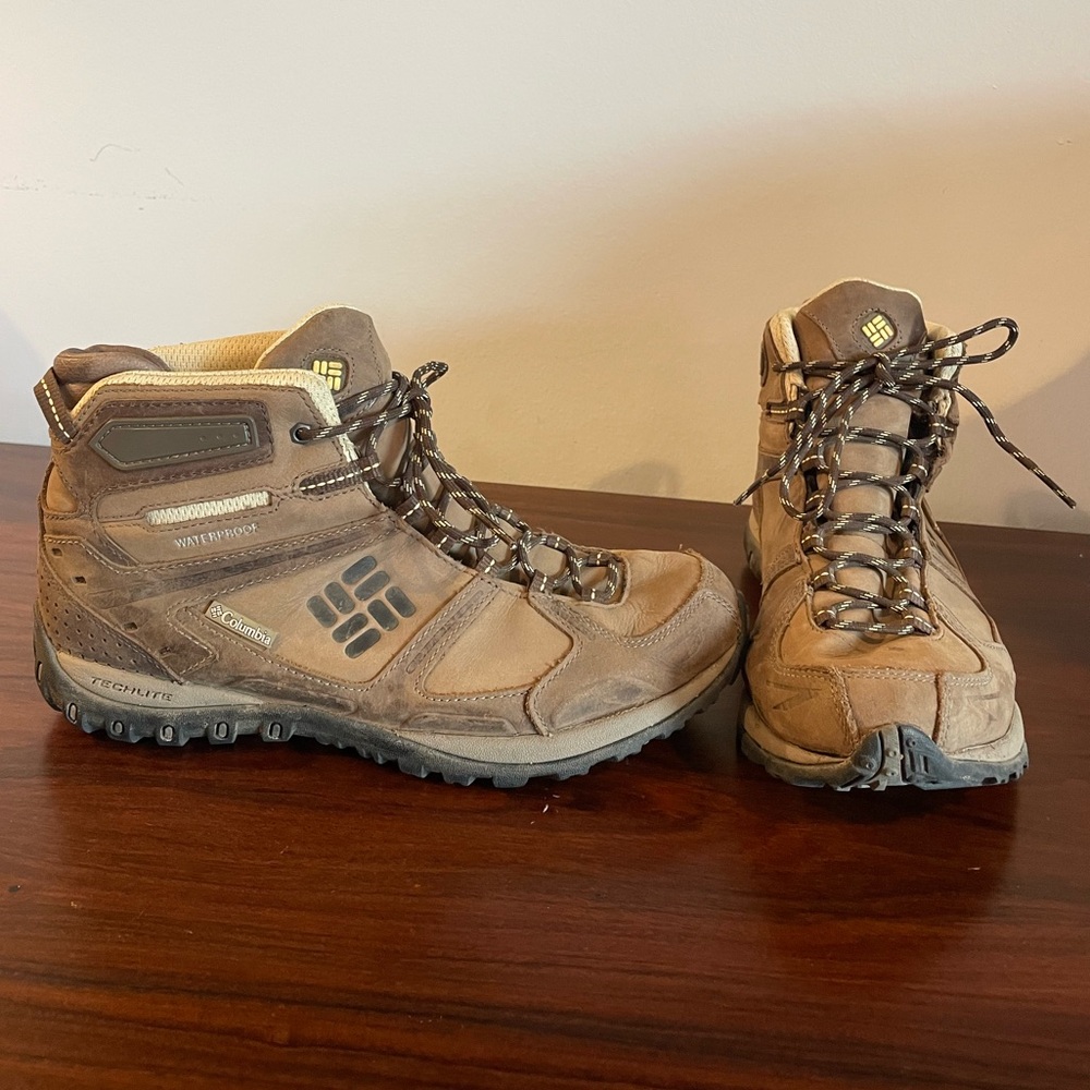 Columbia Tan Waterproof Hiking Boots